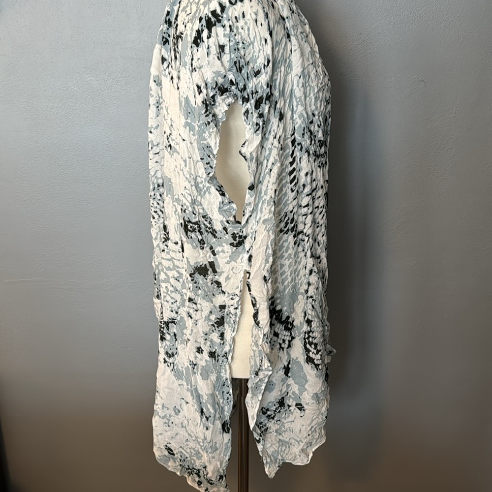 Lightweight Kimono - Picture 3 of 3